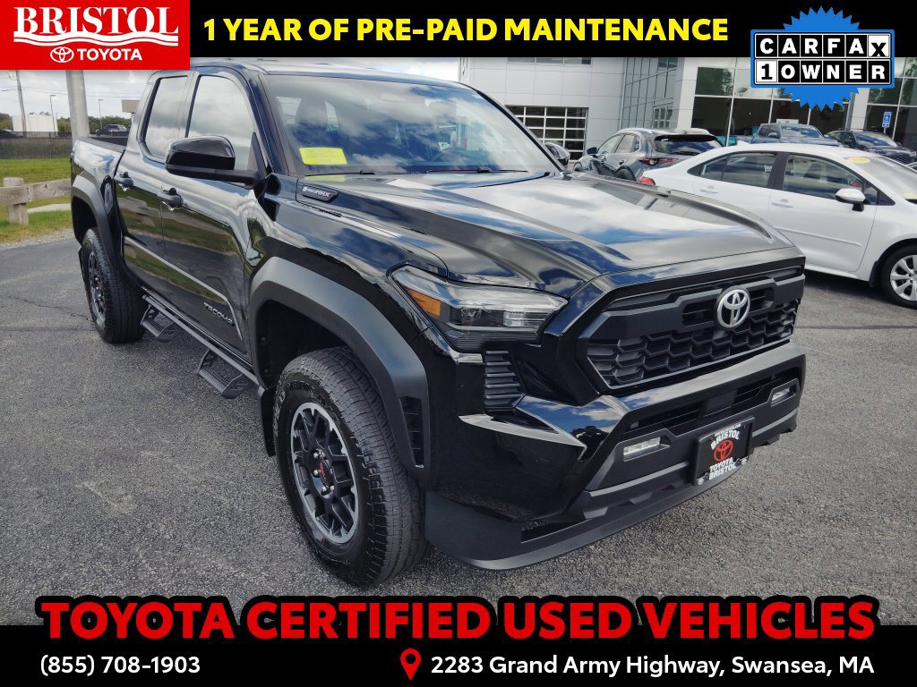 Used 2025 Toyota Tacoma TRD Off-Road AWD/4WD image 1