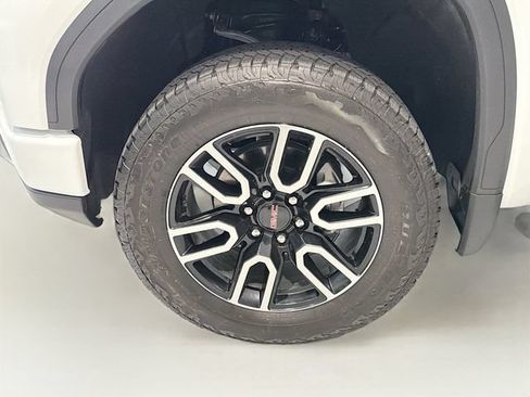 Used 2026 GMC Sierra 1500 AT4 w/ AT4 Premium Package AWD/4WD image 27