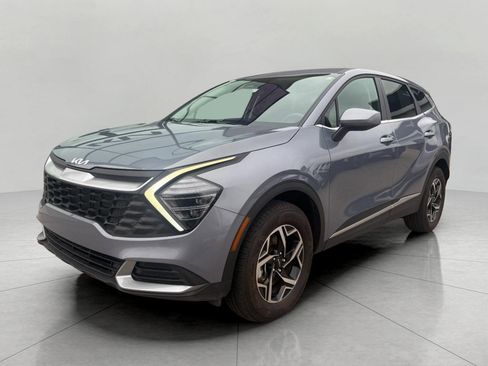 Certified 2025 Kia Sportage LX image 5