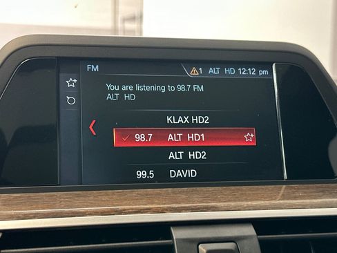 Used 2019 BMW X3 sDrive30i w/ Driving Assistance Package RWD image 21