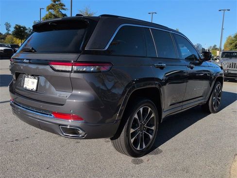 Certified 2023 Jeep Grand Cherokee Overland w/ Adv Protech Group III image 4