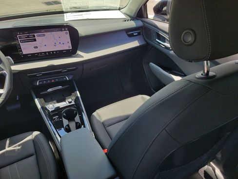 New 2026 Audi Q3 quattro 2.0T AWD/4WD image 24