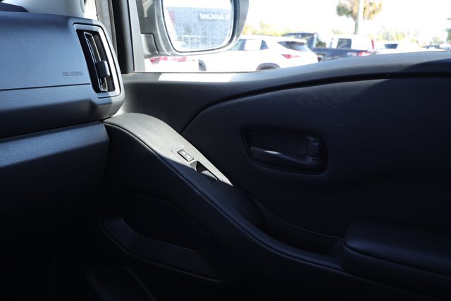Used 2025 Nissan Frontier S AWD/4WD image 28