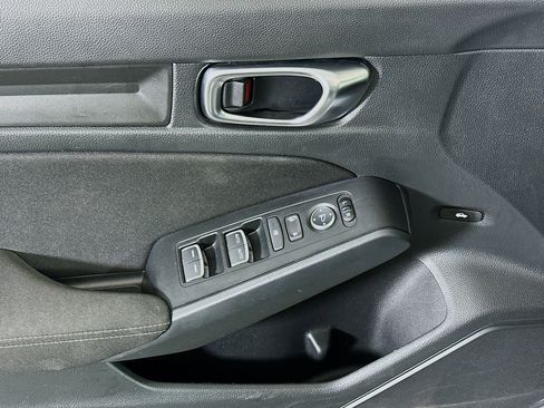 Used 2025 Honda Civic Sport image 15