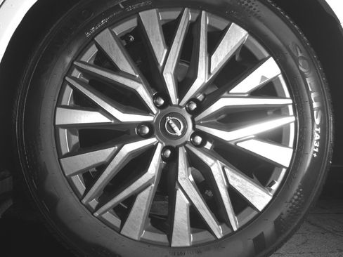 Used 2025 Nissan Altima 2.5 SV image 14