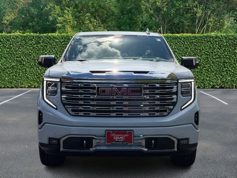 Used 2026 GMC Sierra 1500 Denali AWD/4WD image 9