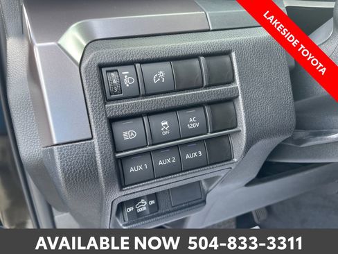 Certified 2024 Toyota Tacoma TRD Off-Road w/ TRD Off Road Upgrade Package AWD/4WD image 26