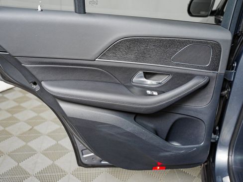 Certified 2025 Mercedes-Benz GLE 350 4MATIC image 21