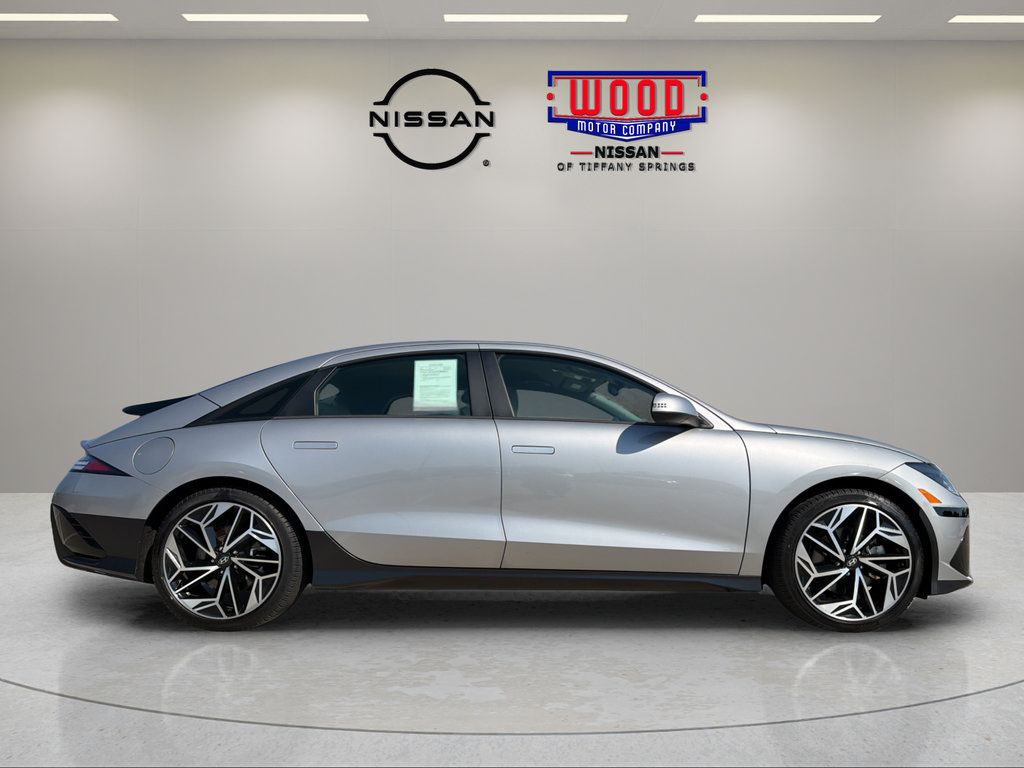 Used 2023 Hyundai Ioniq 6 SEL AWD/4WD image 2