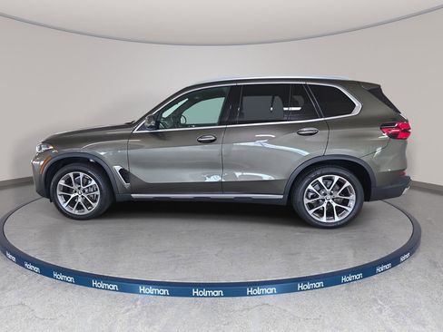 Certified 2024 BMW X5 sDrive40i w/ Parking Assistance Package RWD image 9