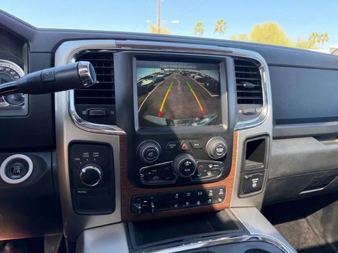 Used 2016 RAM 3500 Laramie w/ Convenience Group AWD/4WD image 25