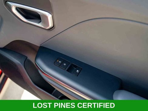 Used 2025 Kia K4 FWD image 31