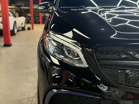 Used 2016 Mercedes-Benz GLE 63 AMG 4MATIC image 9