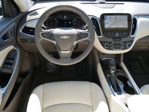 Used 2024 Chevrolet Malibu LT image 14