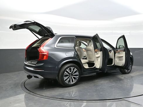 Used 2021 Volvo XC90 T8 Inscription Expression w/ Protection Package Premier image 36