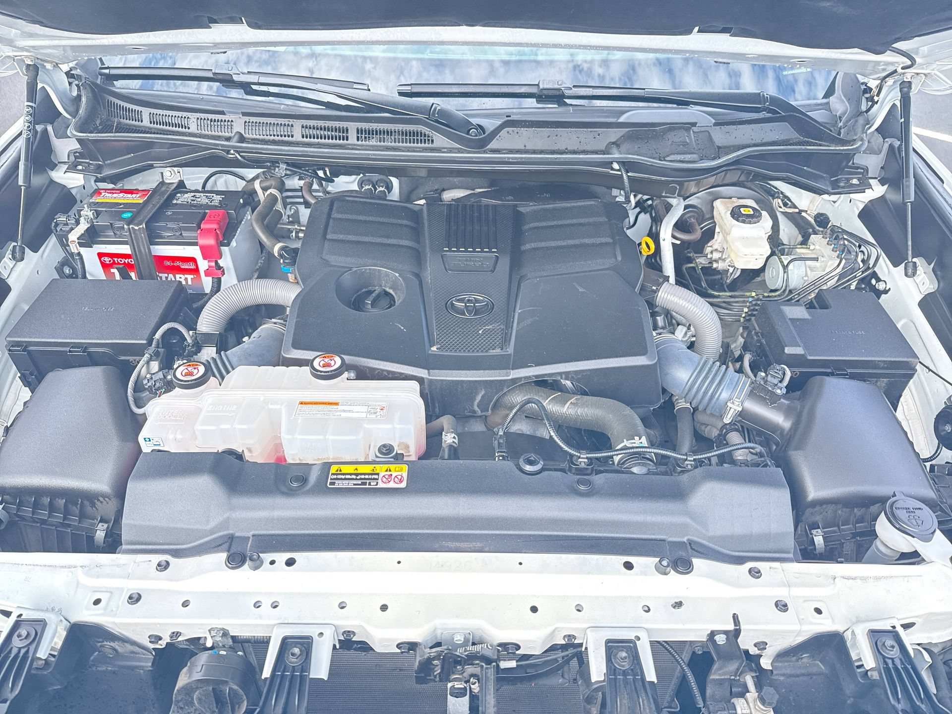 Certified 2025 Toyota Tundra Limited AWD/4WD image 18