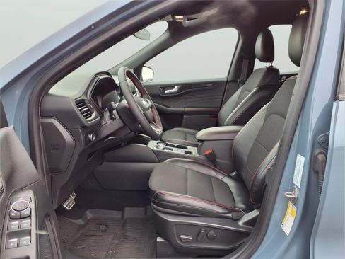 Used 2024 Ford Escape ST-Line w/ Tech Pack #1 image 14