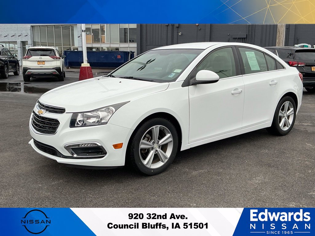 Used 2015 Chevrolet Cruze LT FWD image 4