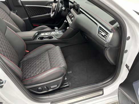 Certified 2025 Genesis G70 3.3T Advanced w/ Sport Prestige Package AWD/4WD image 25