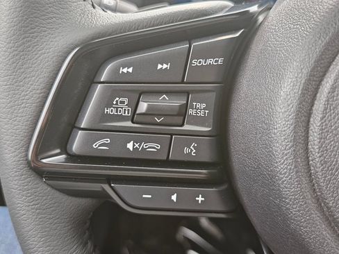 Used 2026 Subaru Outback Limited AWD/4WD image 38