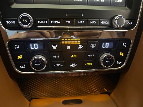 Used 2013 Bentley Continental GT AWD/4WD image 16