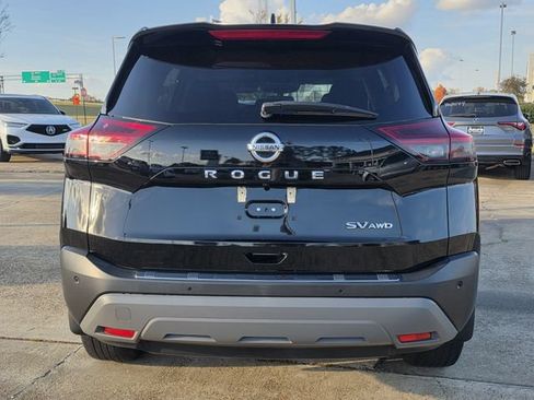 Used 2021 Nissan Rogue SV AWD/4WD image 5