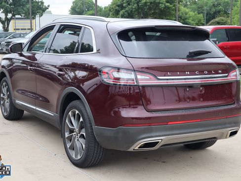 Used 2023 Lincoln Nautilus Reserve AWD/4WD image 6