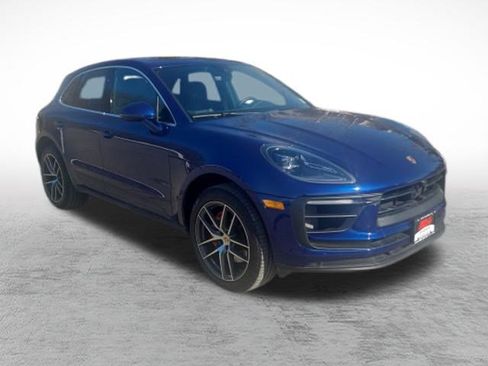 Used 2023 Porsche Macan S image 3