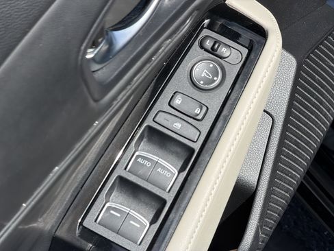 Certified 2025 Honda Accord Touring image 19