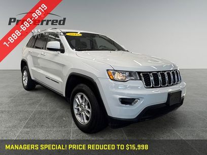 Used 2019 Jeep Grand Cherokee Laredo