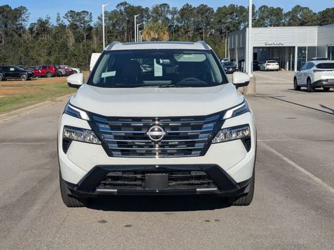 New 2026 Nissan Rogue Platinum w/ Tech Package AWD/4WD image 8