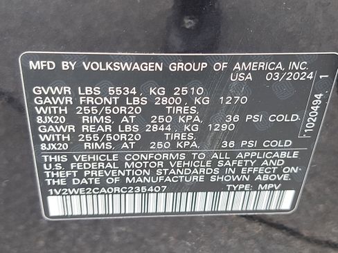 Certified 2024 Volkswagen Atlas Cross Sport SE image 33