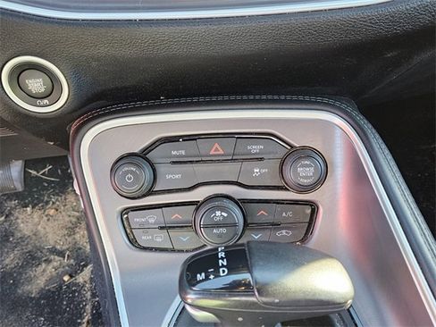 Used 2022 Dodge Challenger SXT w/ Blacktop Package image 11