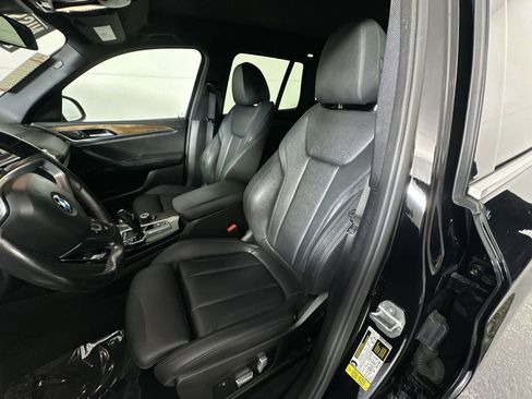 Used 2019 BMW X3 sDrive30i w/ Driving Assistance Package image 11