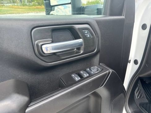 Used 2025 Chevrolet Silverado 2500 Custom w/ Custom Value Package AWD/4WD image 29