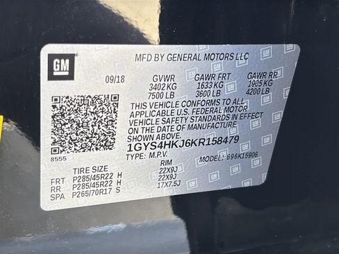 Used 2019 Cadillac Escalade ESV Luxury AWD/4WD image 28