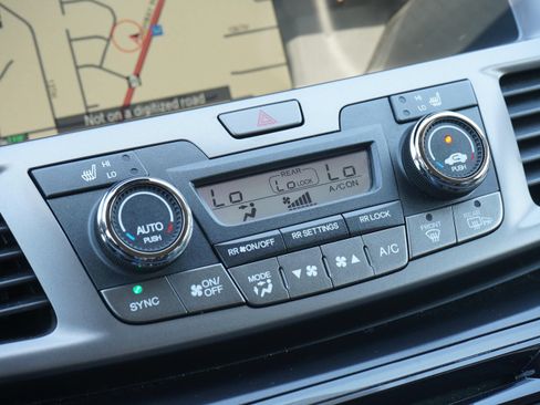 Used 2015 Honda Odyssey Touring Elite image 22
