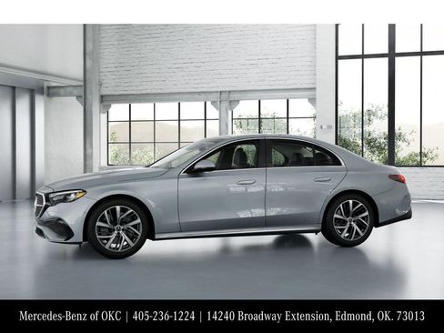 New 2026 Mercedes-Benz E 450 4MATIC Sedan image 36