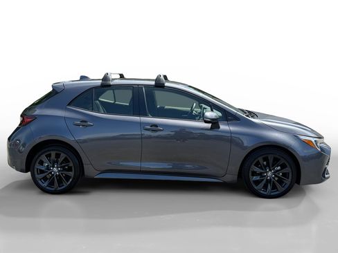 Used 2025 Toyota Corolla XSE FWD image 6