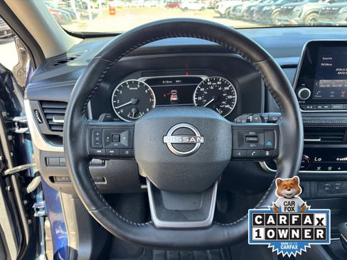 Certified 2025 Nissan Rogue SV AWD/4WD image 28