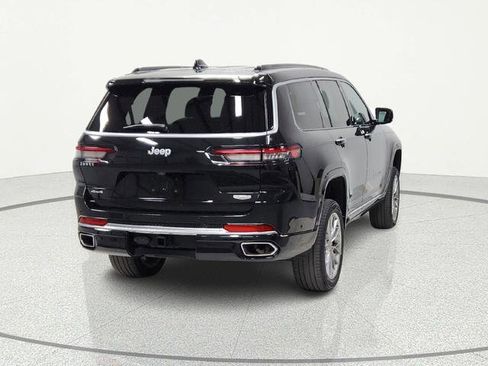 Used 2024 Jeep Grand Cherokee L Summit AWD/4WD image 4