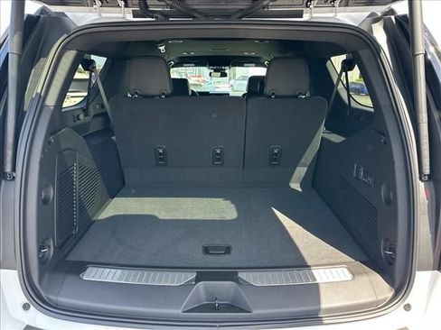 Certified 2026 GMC Yukon XL Denali w/ LPO, Floor Liner Package AWD/4WD image 31