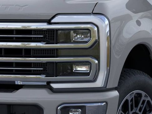 New 2026 Ford F250 Platinum w/ Platinum Plus Package AWD/4WD image 18