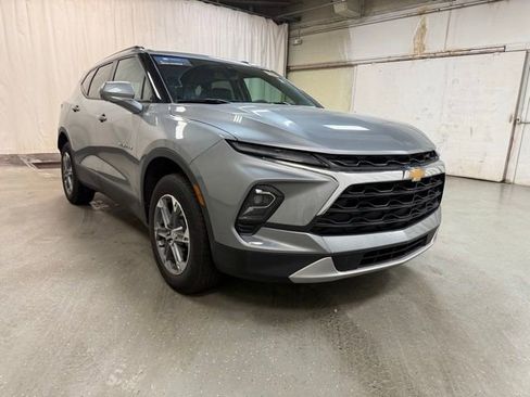Used 2024 Chevrolet Blazer LT w/ Convenience Package AWD/4WD image 1