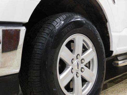 Used 2023 Ford F150 XLT image 26