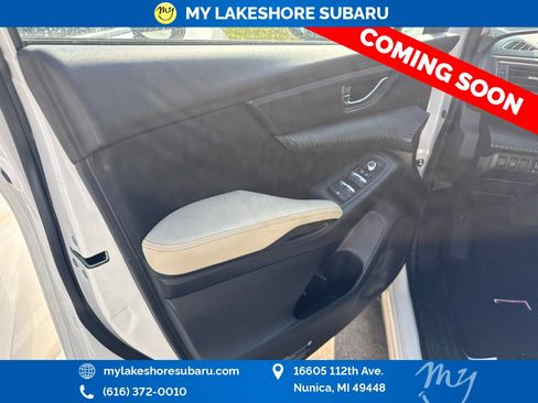 Used 2025 Subaru Ascent Premium AWD/4WD image 7