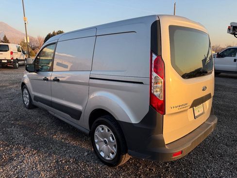 Used 2017 Ford Transit Connect XL FWD image 5