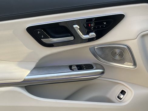 Certified 2024 Mercedes-Benz CLE 300 4MATIC Coupe image 18