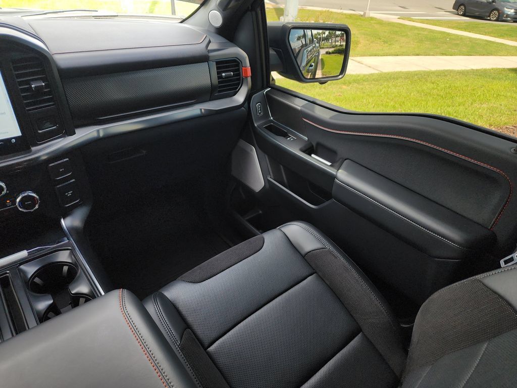 Used 2025 Ford F150 Raptor AWD/4WD image 21