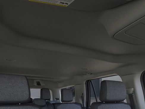 New 2026 Ford Expedition Active image 24